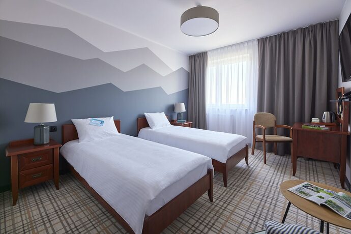 Imagen de la habitación del Hotel Kyriad Karkonosze. Foto 14