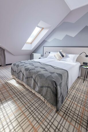 Imagen de la habitación del Hotel Kyriad Karkonosze. Foto 17