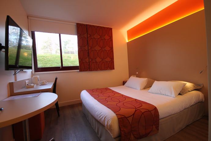 Imagen de la habitación del Hotel Kyriad - L'Isle-D'Abeau Bourgoin-Jallieu. Foto 6