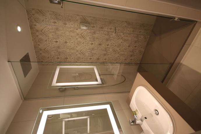 Imagen de la habitación del Hotel Kyriad - L'Isle-D'Abeau Bourgoin-Jallieu. Foto 11
