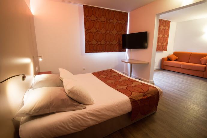 Imagen de la habitación del Hotel Kyriad - L'Isle-D'Abeau Bourgoin-Jallieu. Foto 12