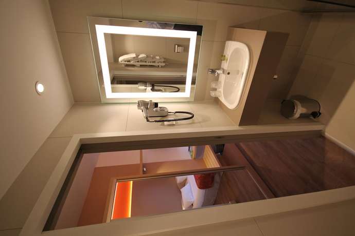 Imagen de la habitación del Hotel Kyriad - L'Isle-D'Abeau Bourgoin-Jallieu. Foto 16