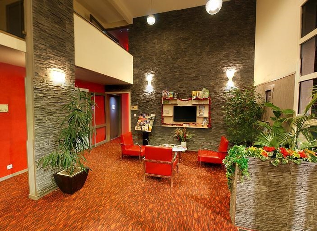Imagen de la habitación del Hotel Kyriad La Fleche. Foto 3