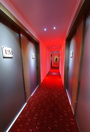 Imagen de la habitación del Hotel Kyriad La Fleche. Foto 4