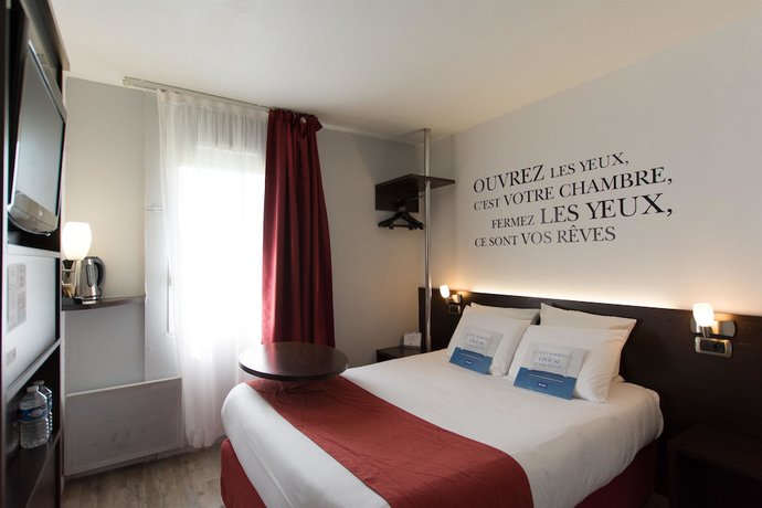 Imagen de la habitación del Hotel Kyriad La Fleche. Foto 8