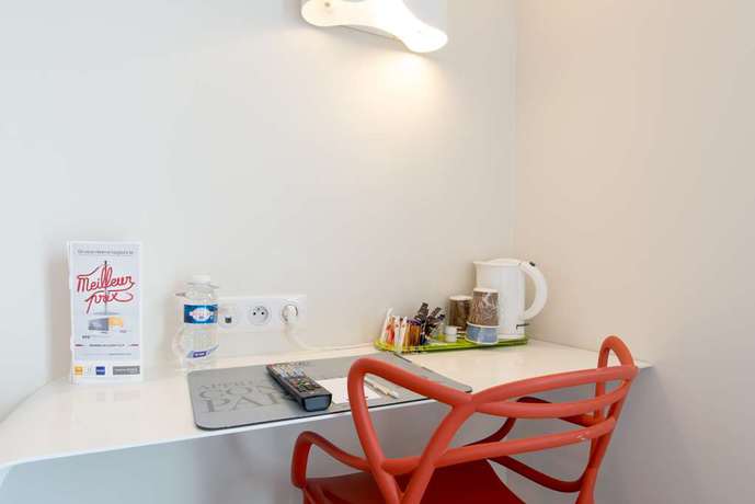 Imagen de los interiores del Hotel Kyriad La Rochelle Centre - Les Minimes. Foto 13