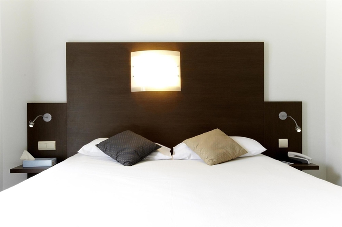 Imagen de la habitación del Hotel Kyriad La Rochelle Centre Ville. Foto 7