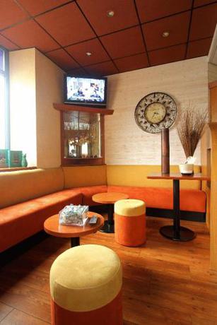 Imagen general del Hotel Kyriad Lamballe. Foto 3
