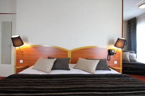 Imagen general del Hotel Kyriad Lamballe. Foto 9