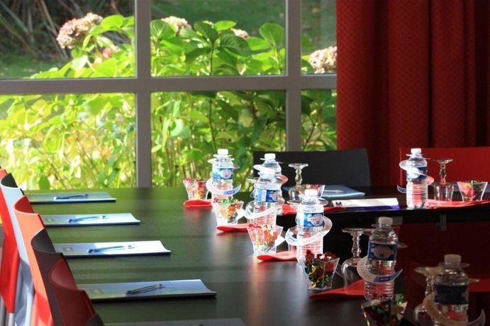Imagen de los interiores del Hotel Kyriad Lannion. Foto 4