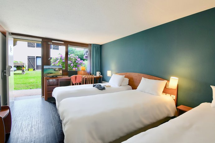 Imagen de la habitación del Hotel Kyriad Lannion-Perros-Guirec. Foto 8