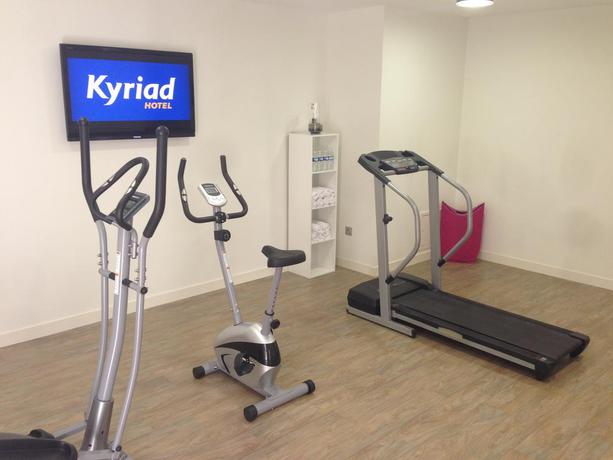 Imagen de los interiores del Hotel Kyriad Laval. Foto 8