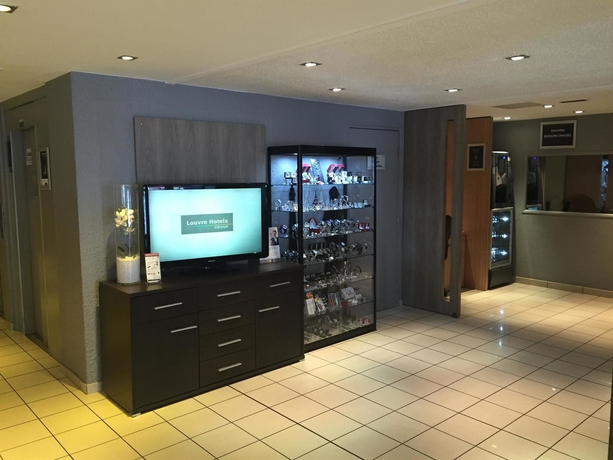 Imagen de los interiores del Hotel Kyriad Le Bourget Centre Parc Des Expositions. Foto 16