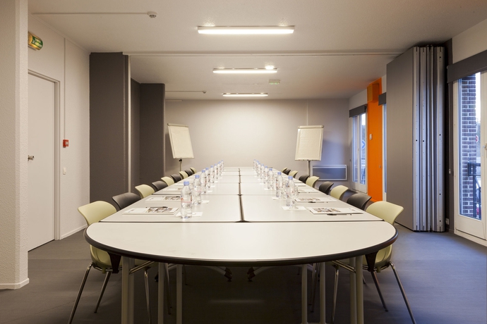 Imagen de los interiores del Hotel Kyriad Lille Gare - Grand Palais. Foto 12