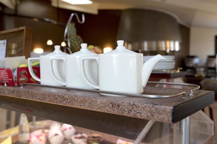 Imagen del bar/restaurante del Hotel Kyriad Limoges Sud Feytiat. Foto 3