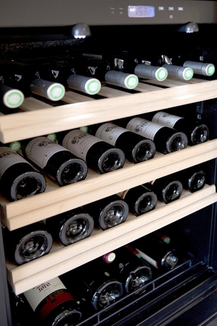 Imagen del bar/restaurante del Hotel Kyriad Limoges Sud Feytiat. Foto 8