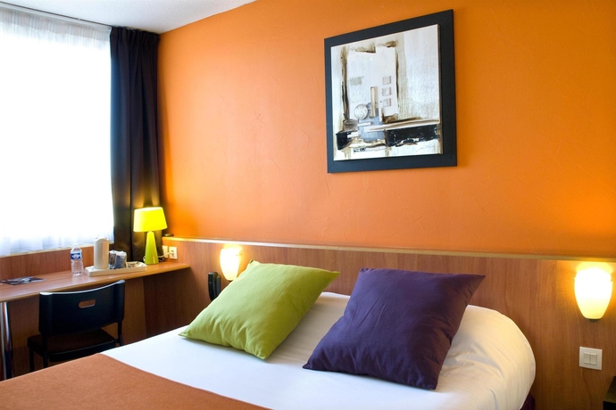 Imagen de la habitación del Hotel Kyriad Marseille Ouest Martigues. Foto 9