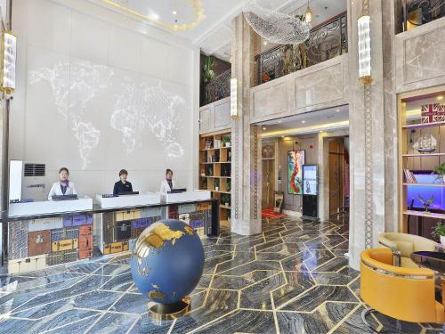Imagen general del Hotel Kyriad Marvelous Harbin Railway Station Central Avenue. Foto 11