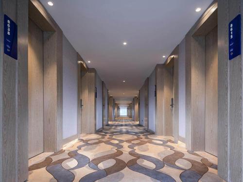 Imagen general del Hotel Kyriad Marvelous Hezhou Wanda Plaza. Foto 2