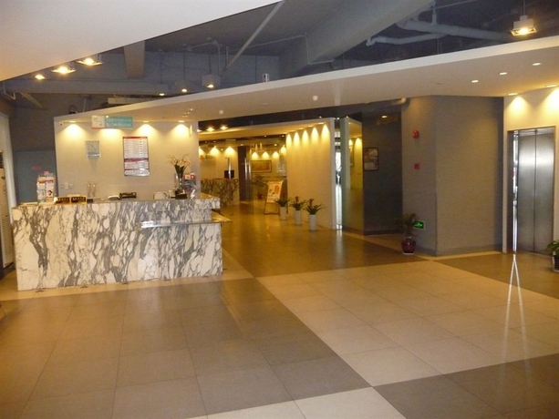 Imagen de los interiores del Hotel Kyriad Marvelous Hotel (Shanghai Daning International Plaza). Foto 5