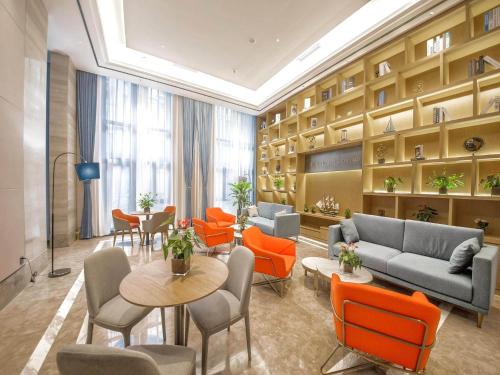 Imagen general del Hotel Kyriad Marvelous Qinhuangdao Nandaihe. Foto 10