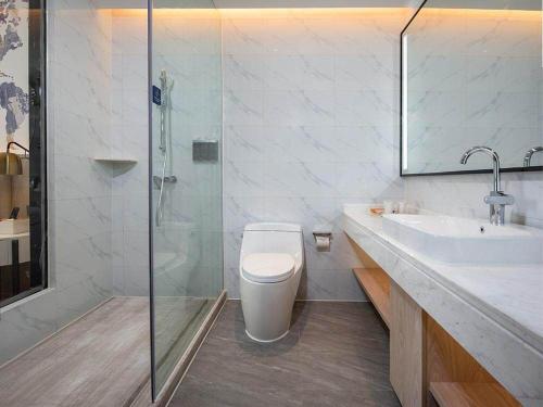 Imagen general del Hotel Kyriad Marvelous Shenzhen Longgang Dayun City Center. Foto 2