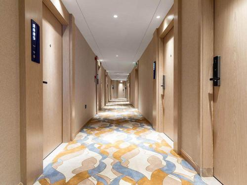 Imagen general del Hotel Kyriad Marvelous Shenzhen Nanlian Metro Station. Foto 14