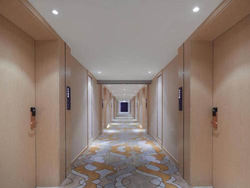 Imagen general del Hotel Kyriad Marvelous Suzhou Wujiang People Square. Foto 6