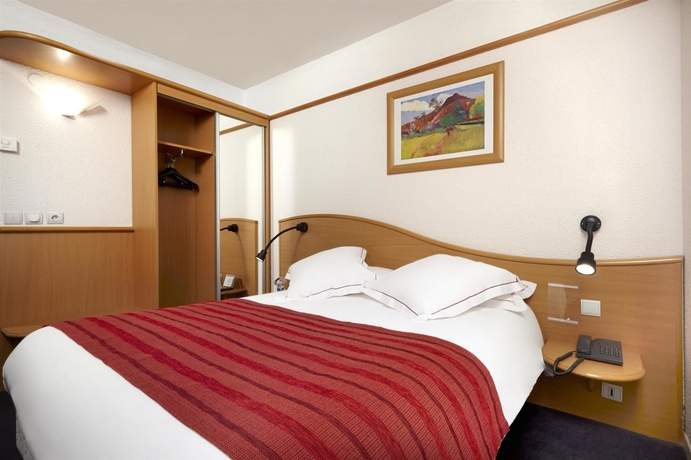 Imagen de la habitación del Hotel Kyriad Metz Centre. Foto 9