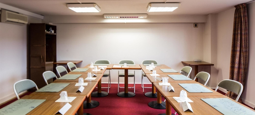 Imagen de los interiores del Hotel Kyriad Montargis - Amilly. Foto 15