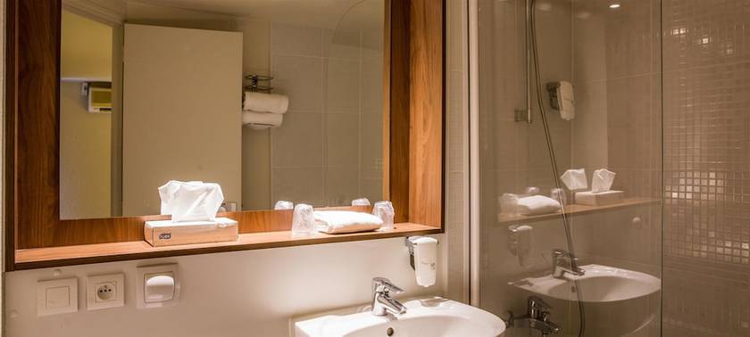 Imagen de la habitación del Hotel Kyriad Montargis - Amilly. Foto 2