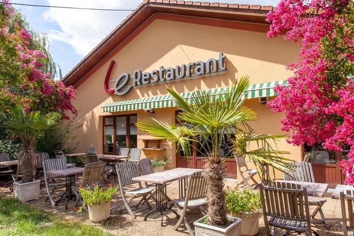 Imagen del bar/restaurante del Hotel Kyriad Montauban Sud - Albasud. Foto 3