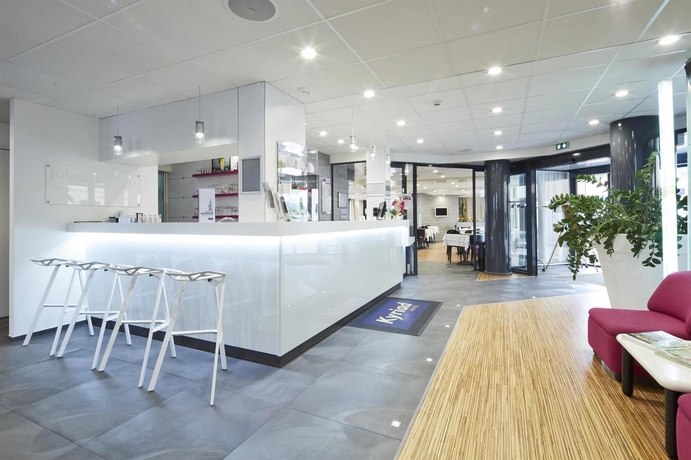 Imagen de los interiores del Hotel Kyriad Montbeliard Sochaux. Foto 10