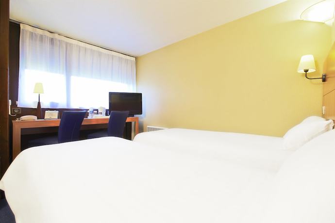 Imagen de la habitación del Hotel Kyriad Mulhouse Est - Lutterbach. Foto 5