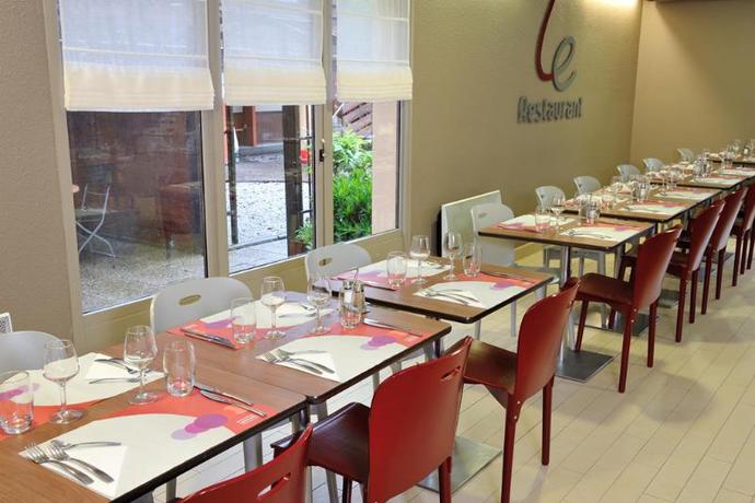 Imagen del bar/restaurante del Hotel Kyriad Nancy Ouest - Laxou Zenith. Foto 11