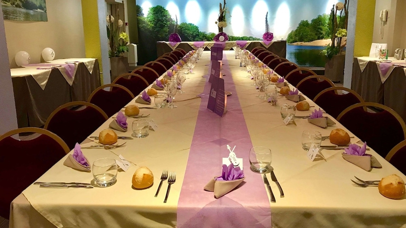 Imagen de los interiores del Hotel Kyriad Nevers Centre. Foto 17