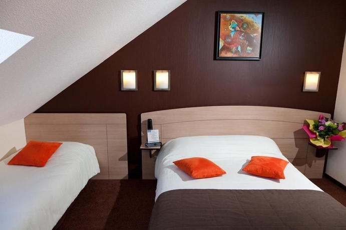 Imagen de la habitación del Hotel Kyriad Niort - Espace Mendes-france. Foto 7