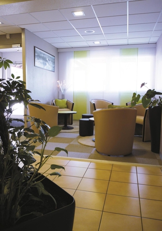 Imagen de los interiores del Hotel Kyriad Niort - Espace Mendes-france. Foto 11