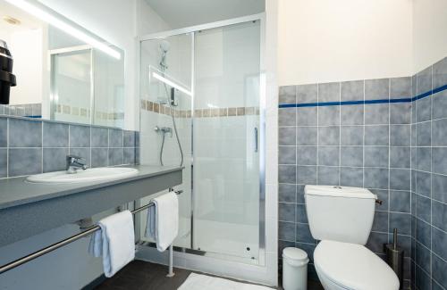 Imagen de la habitación del Hotel Kyriad Nuits Saint Georges Dijon Sud. Foto 15