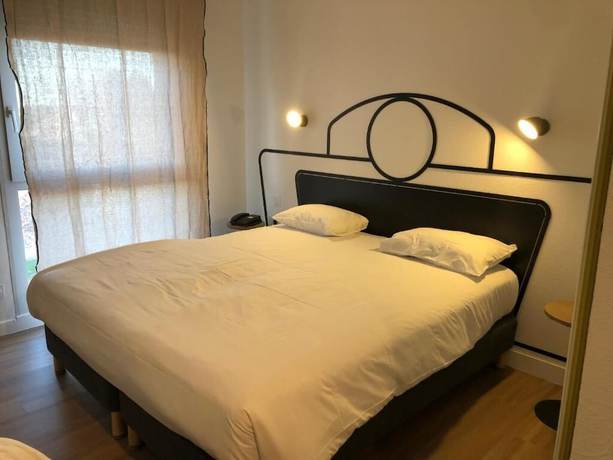 Imagen de la habitación del Hotel Kyriad Nuits-saint-georges. Foto 14