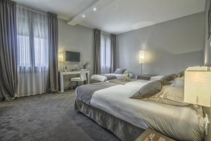 Imagen de la habitación del Hotel Kyriad Orange Centre. Foto 6