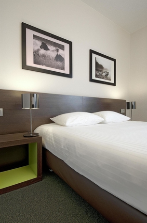 Imagen de la habitación del Hotel Kyriad Orly Athis-Mons. Foto 5