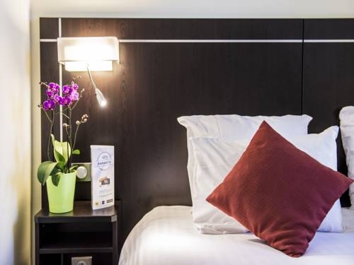 Imagen general del Hotel Kyriad Paris 10 Gare De L'Est. Foto 3