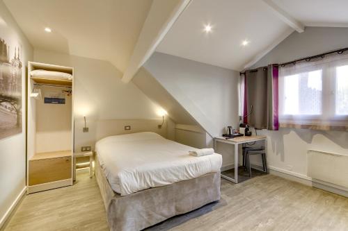 Imagen de la habitación del Hotel Kyriad Paris 12 - Nation. Foto 11