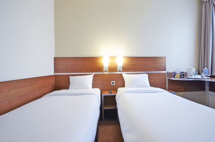 Imagen general del Hotel Kyriad Paris Cachan. Foto 3