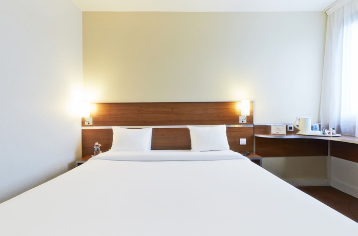 Imagen general del Hotel Kyriad Paris Cachan. Foto 4