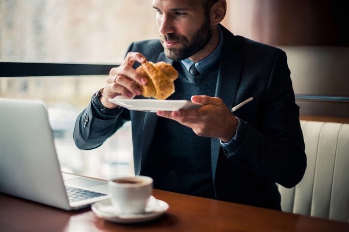 Imagen de los interiores del Hotel Kyriad Paris Nord - Ecouen La Croix Verte. Foto 17