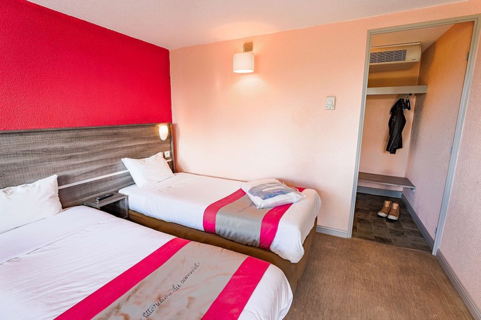 Imagen de la habitación del Hotel Kyriad Peronne. Foto 11