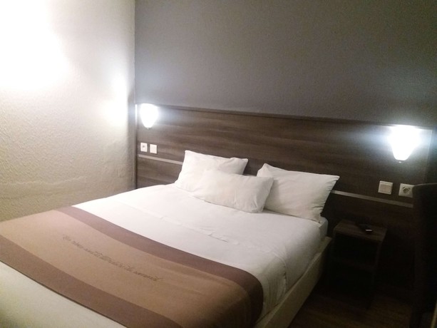 Imagen de la habitación del Hotel Kyriad Peronne. Foto 14