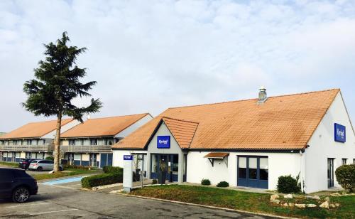 Imagen de la habitación del Hotel Kyriad Peronne. Foto 9